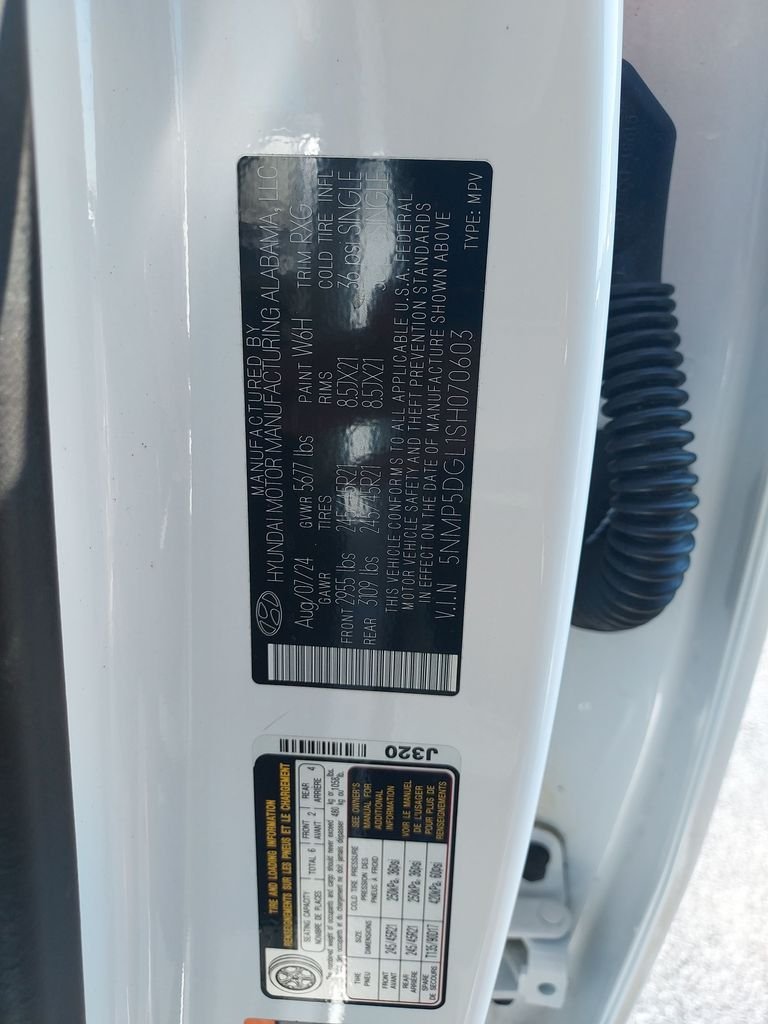 Used 2025 White Hyundai Calligraphy image 26