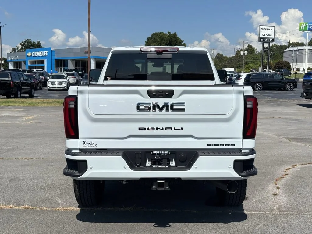 New 2026 Glacier White Tricoat GMC Denali Ultimate image 7