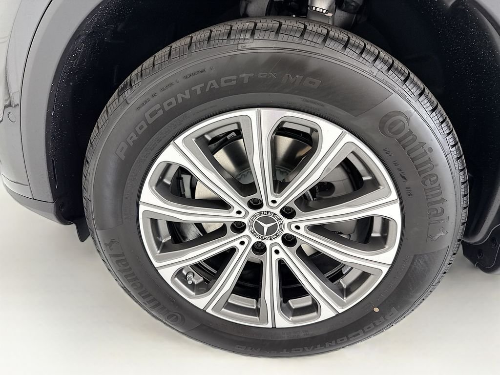 New 2026 Graphite Grey Metallic Mercedes-Benz GLC 300 image 29