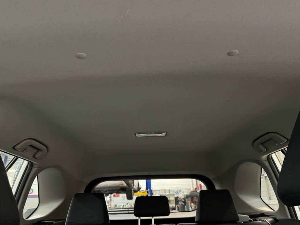 Used 2020 White Toyota LE image 23