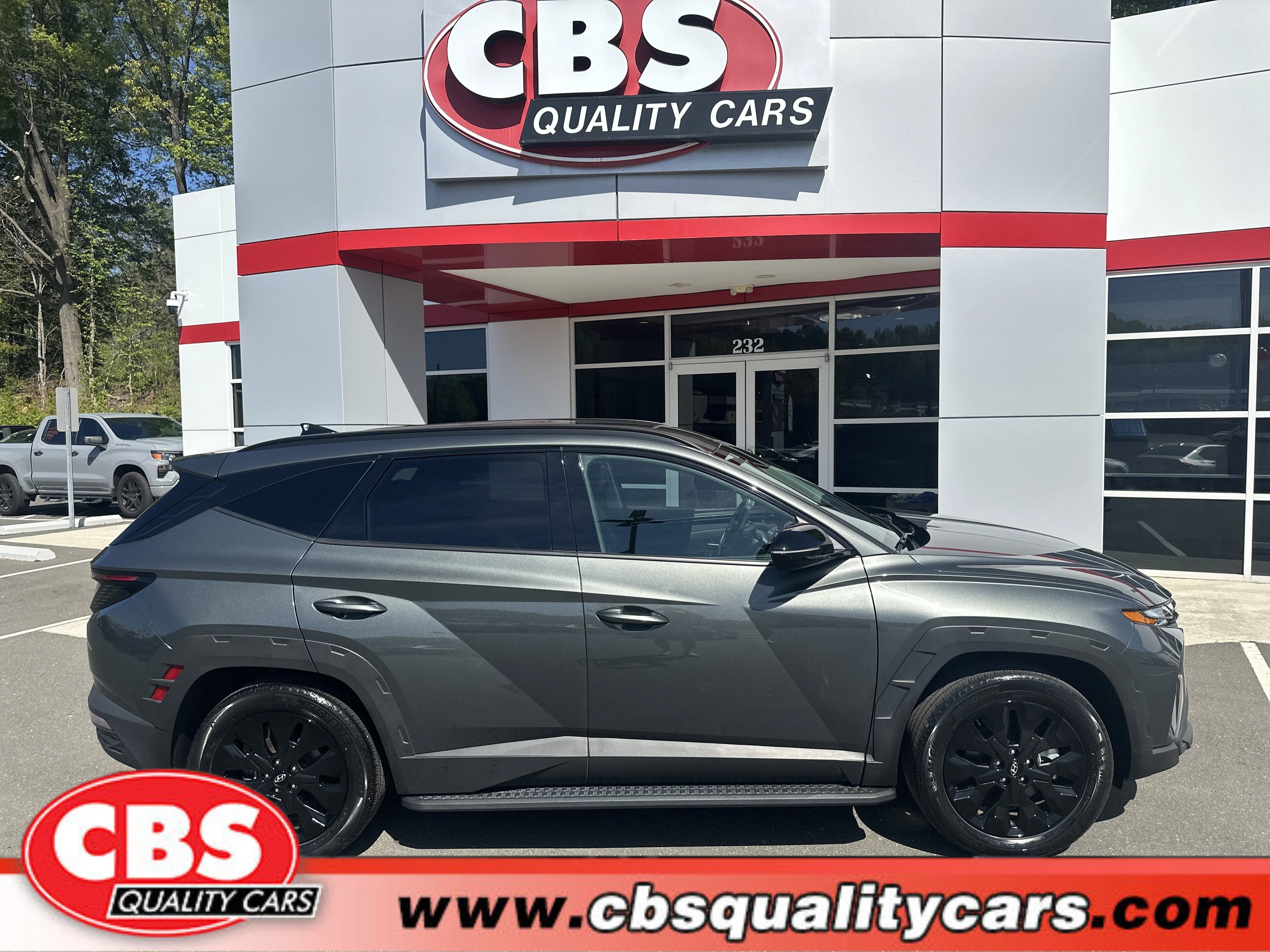 Used 2023 Amazon Gray Hyundai XRT image 1