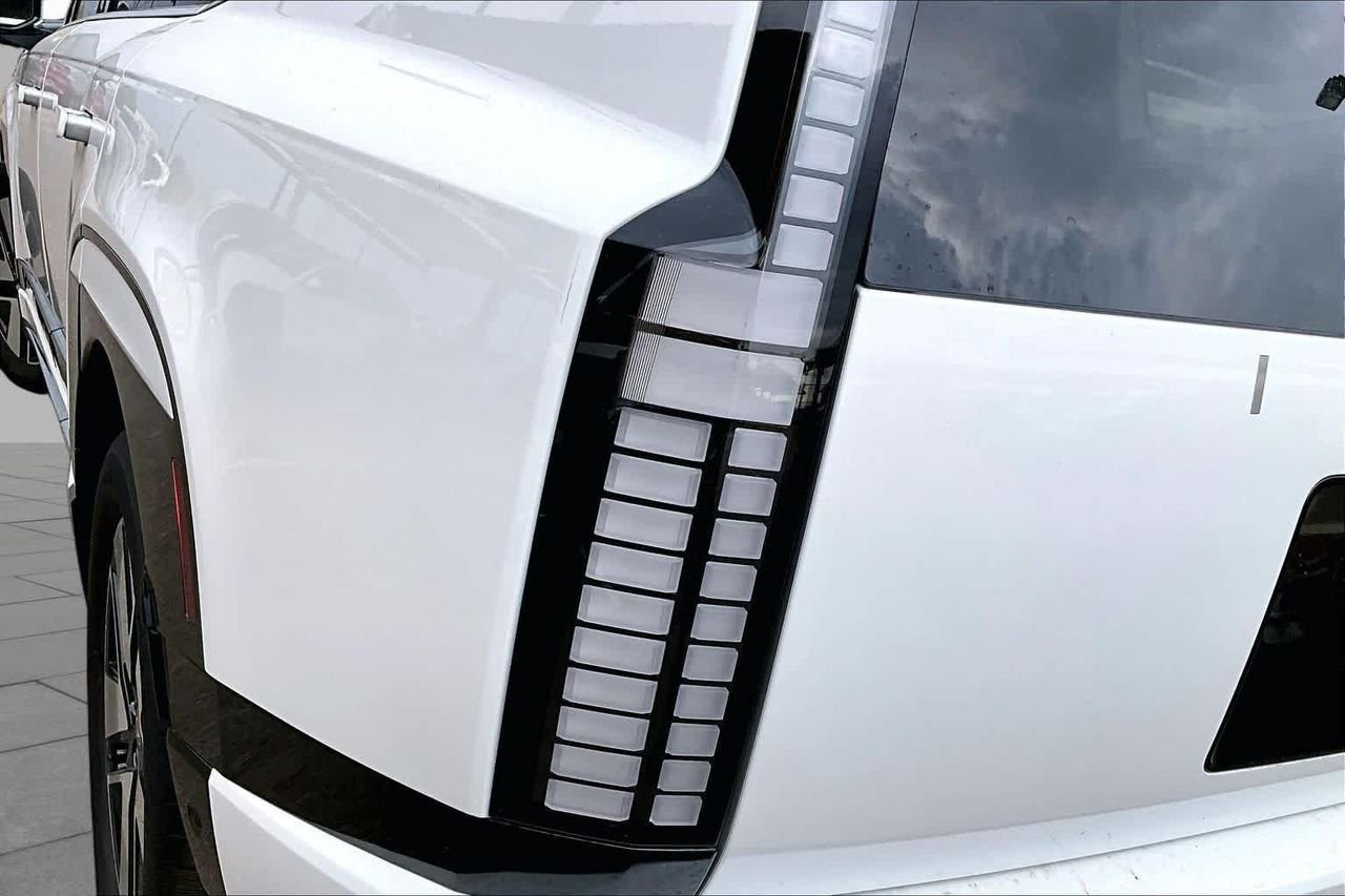 New 2026 Snow White Pearl Hyundai SEL image 14