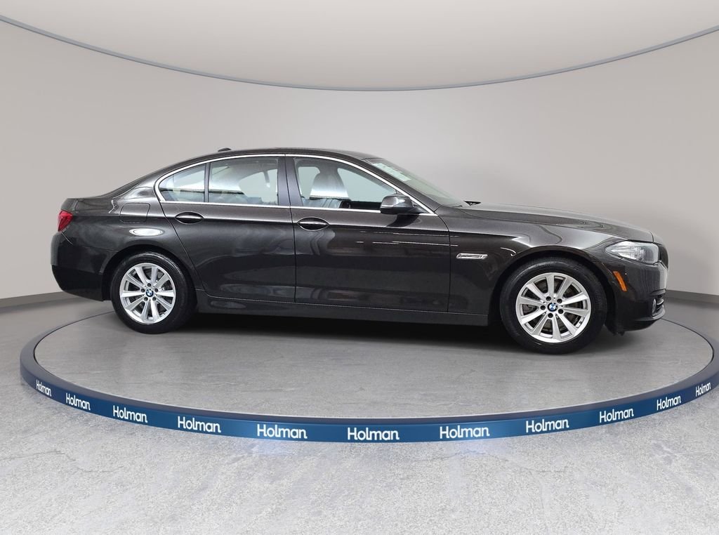 Used 2015 Jatoba Brown Metallic BMW 528i xDrive image 4