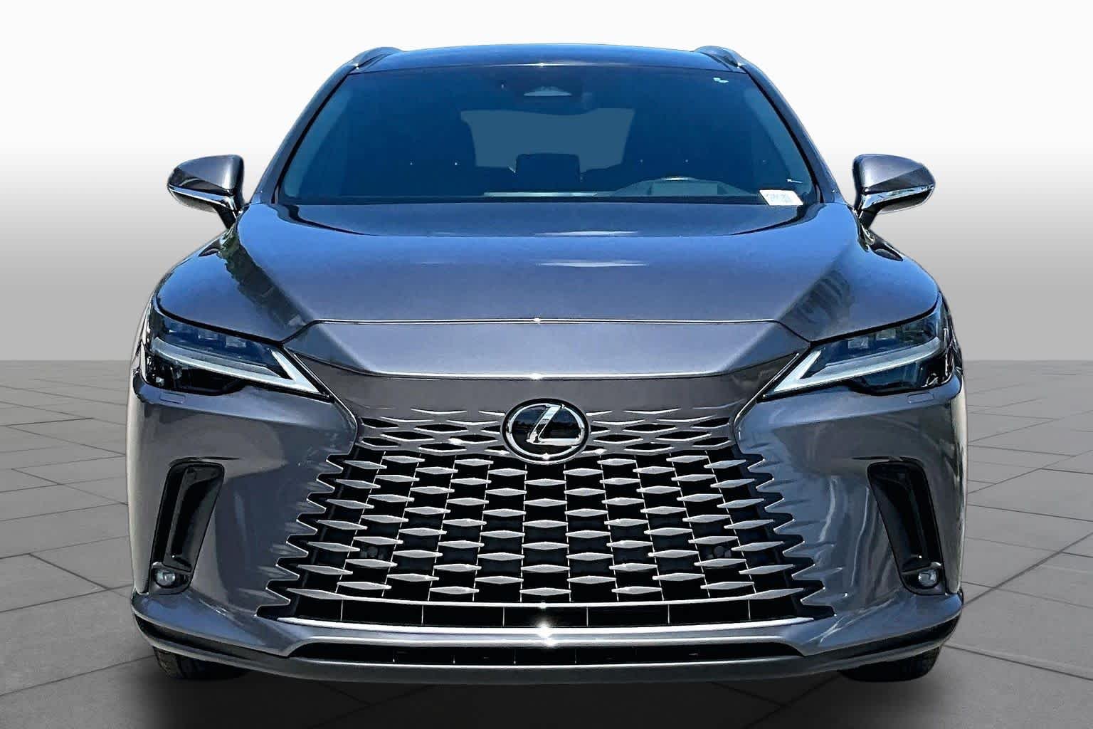 Used 2023 Nebula Gray Pearl Lexus Luxury image 4