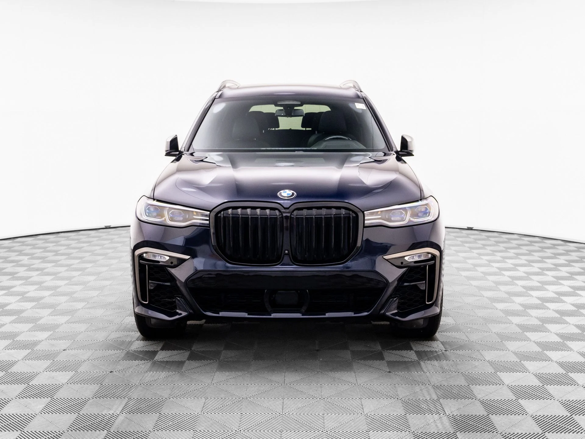 Used 2022 Black BMW M50i image 10