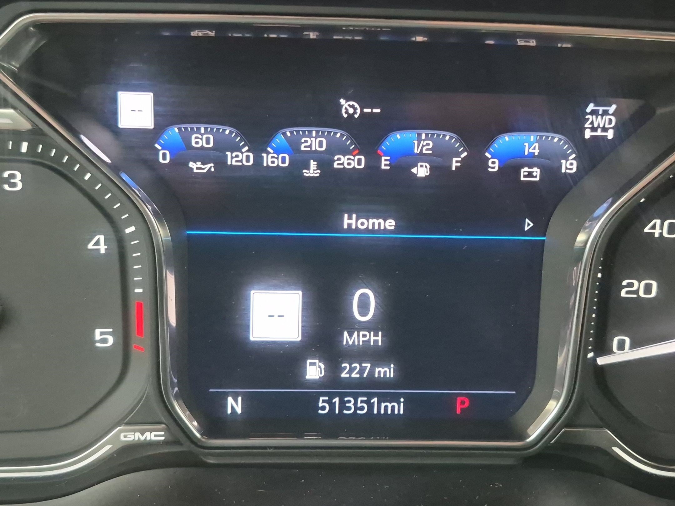 Used 2022 Summit White GMC AT4 image 22
