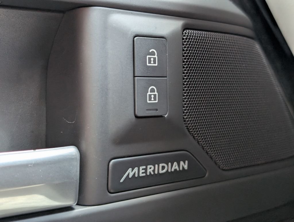 Certified Used 2025 Black Land Rover S image 32