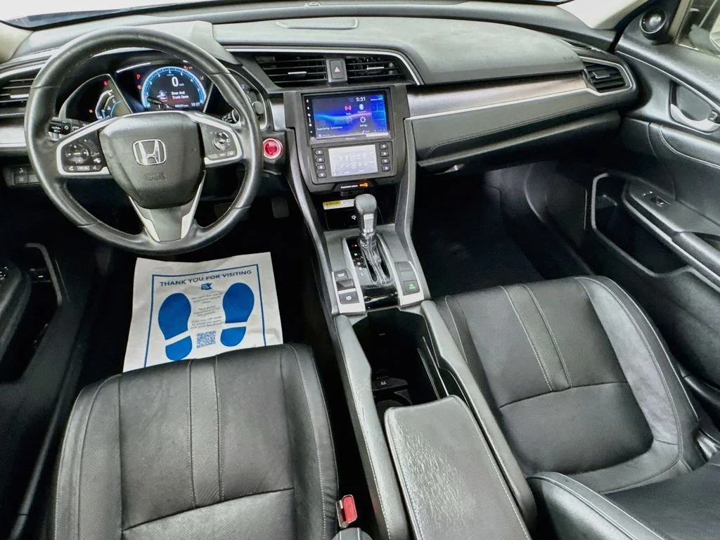 Used 2018 Black Honda Touring image 26
