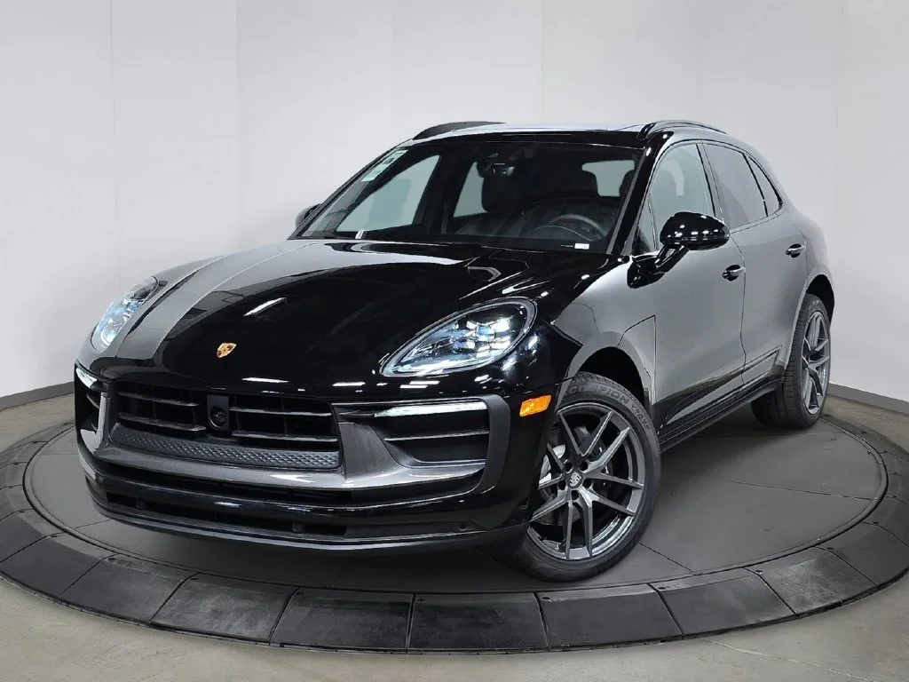 2026 Porsche Macan