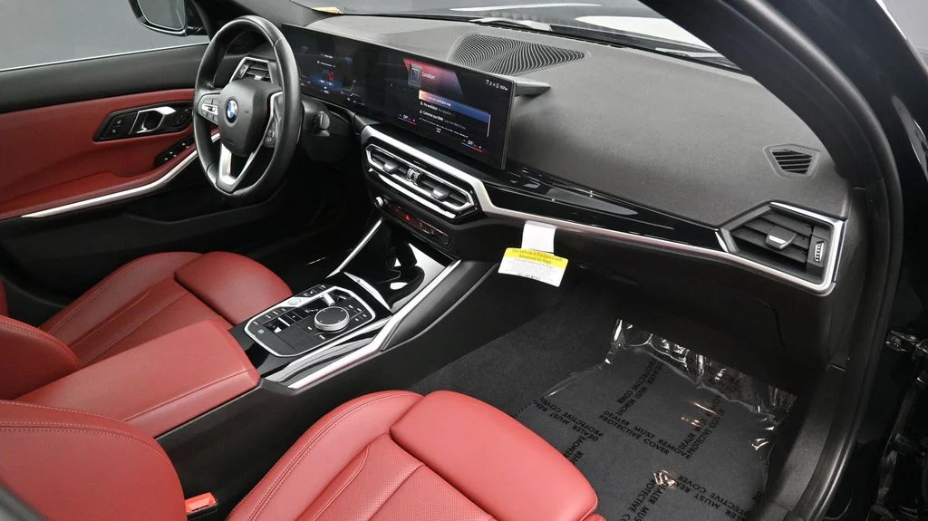 2024 BMW 3 Series 330i - Photo 11