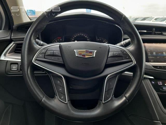 Used 2018 Red Passion Tintcoat Cadillac Luxury AWD image 12