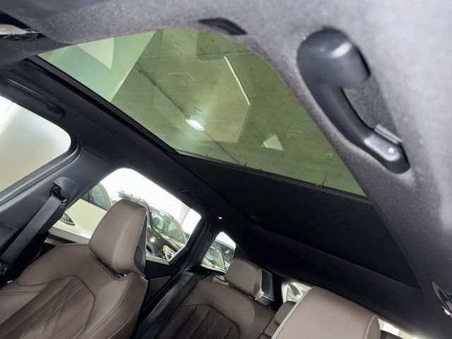 Certified Used 2025 Black Sapphire Metallic BMW 30 xDrive image 32