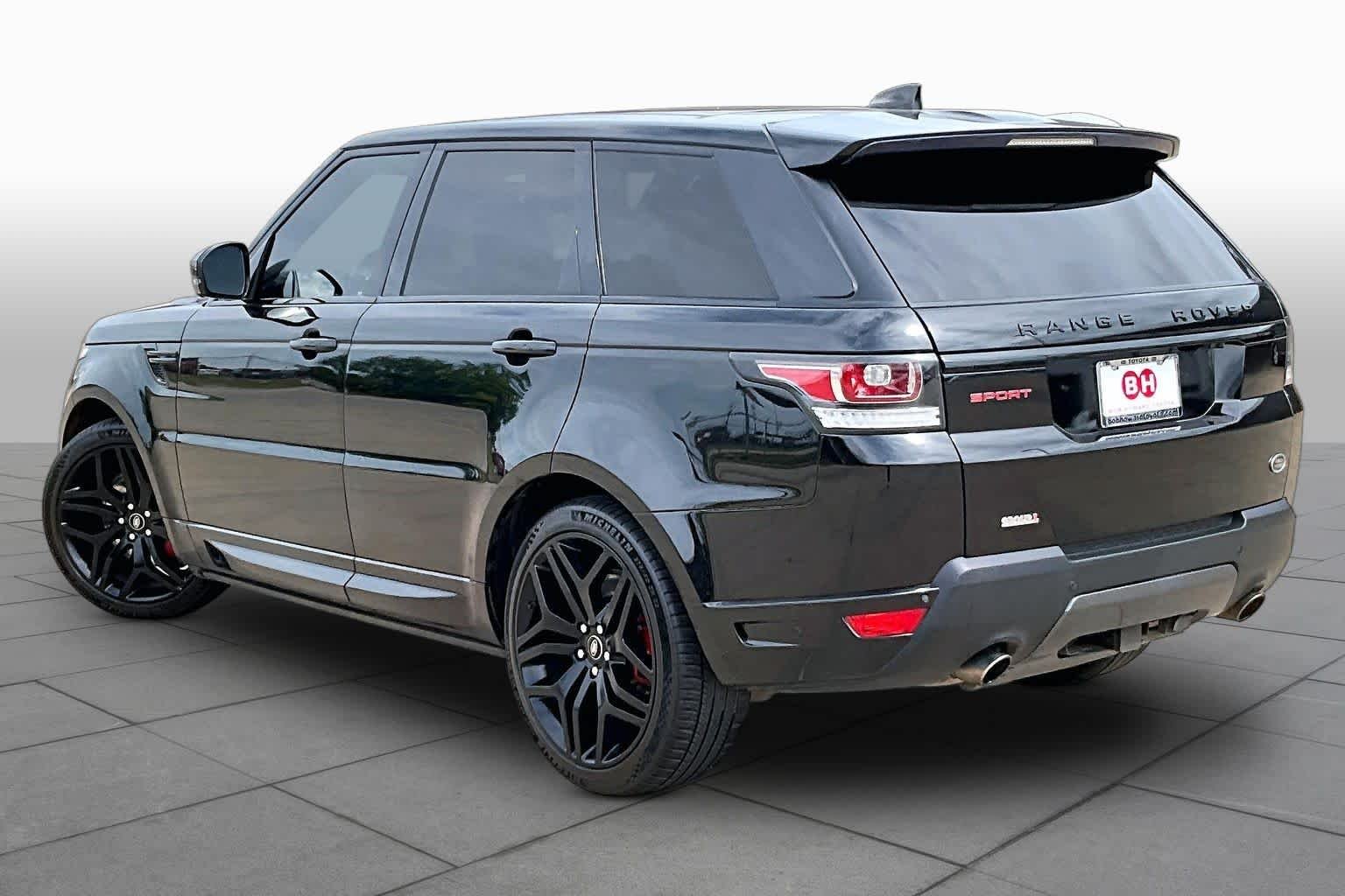 Used 2017 Santorini Black Land Rover HSE Dynamic image 12