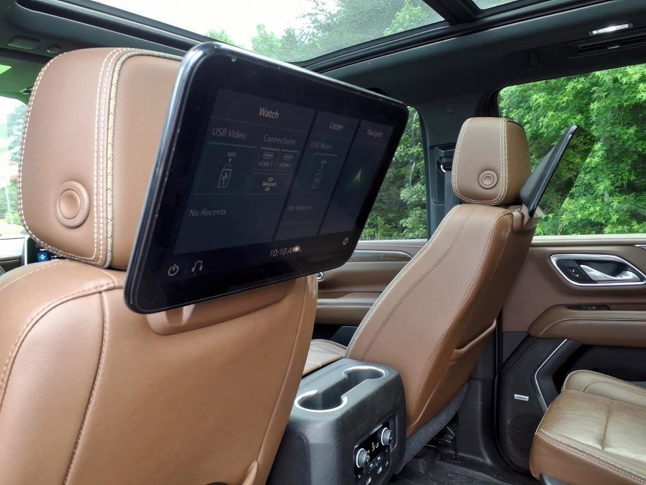 Used 2021 Graywood Metallic Chevrolet High Country image 13
