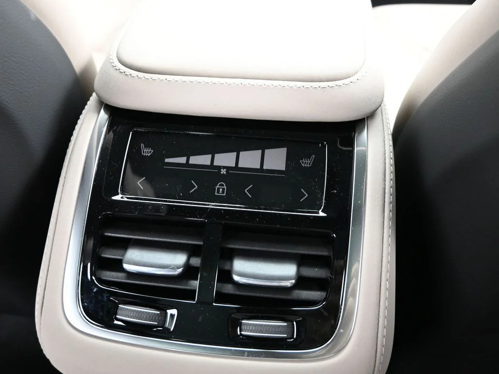 Used 2026 Crystal White Volvo Core image 23