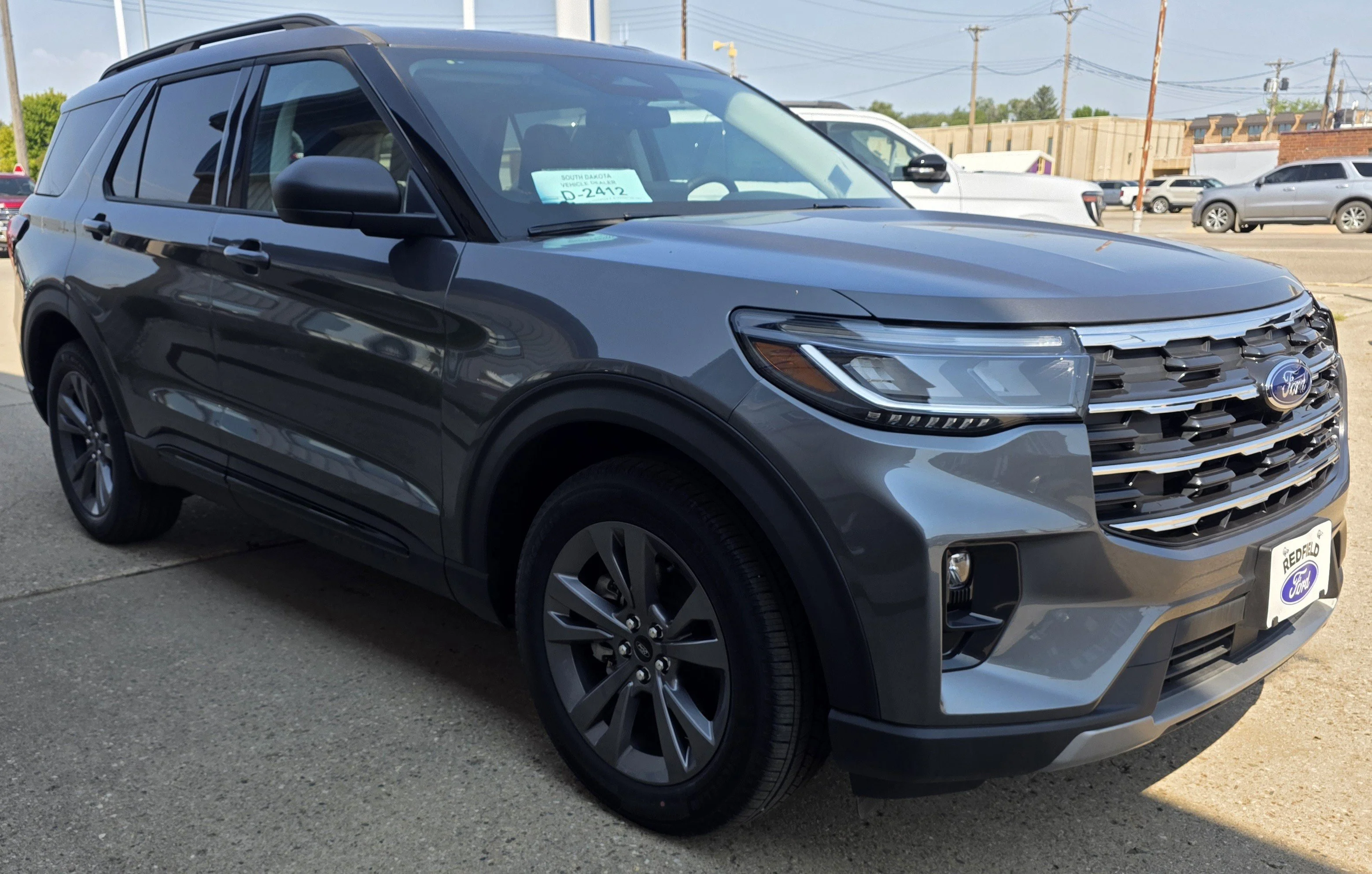 2026 Ford Explorer Active - Photo 3
