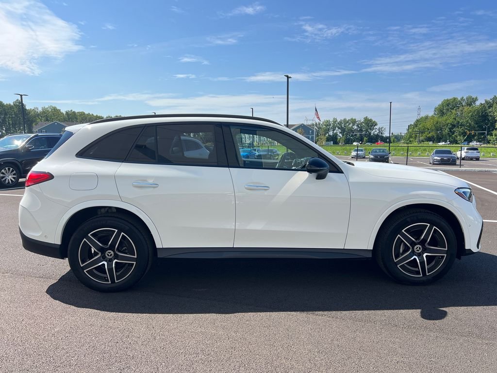Certified Used 2025 White Mercedes-Benz GLC 300 image 10