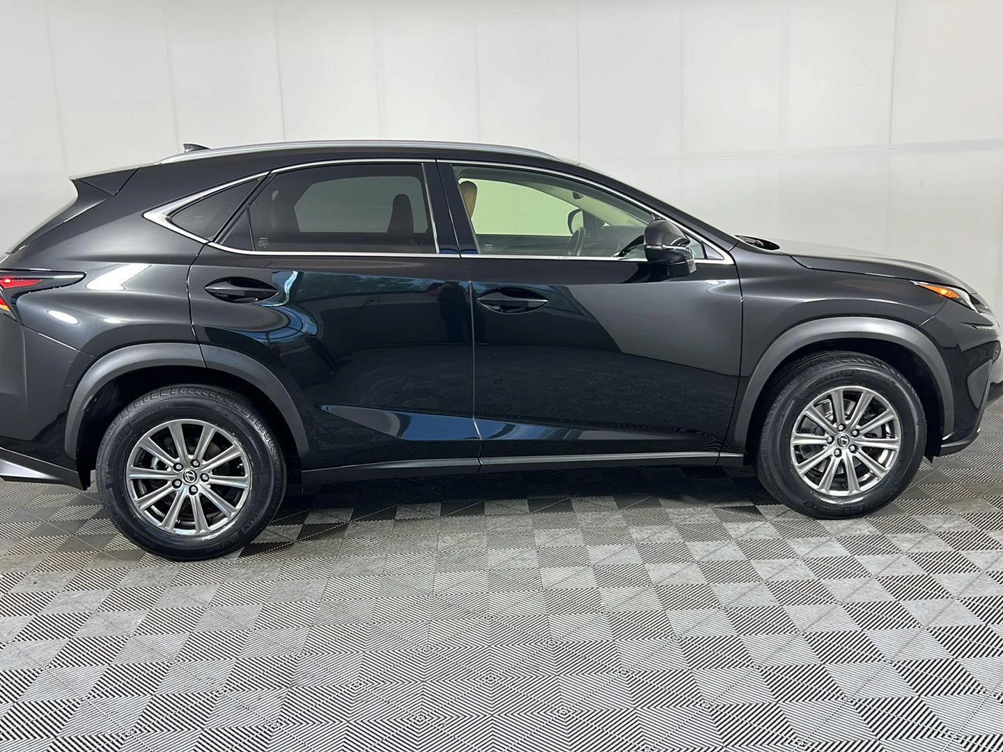Used 2019 Caviar Lexus NX 300 image 3