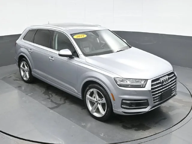 Used 2019 Silver Audi 55 Prestige image 15