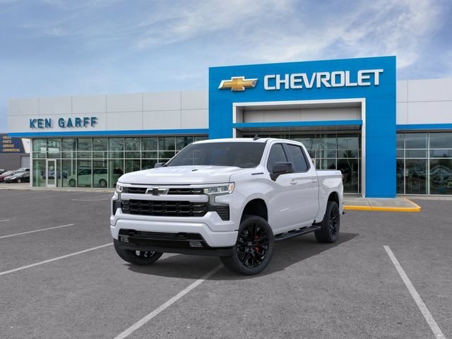 New 2026 Summit White Chevrolet RST image 9