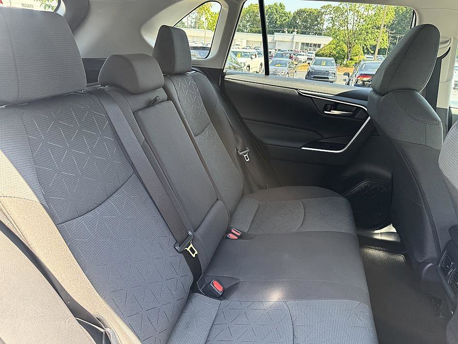 Used 2025 Ice Toyota XLE image 19