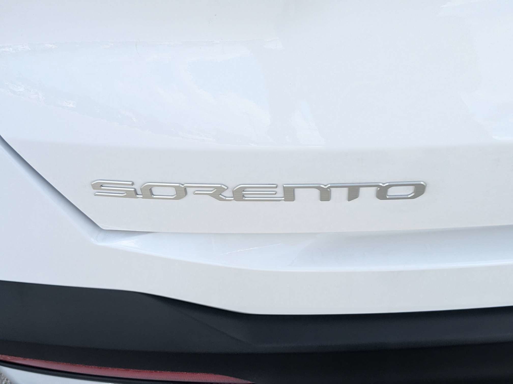 New 2026 Glacial White Kia LX image 13