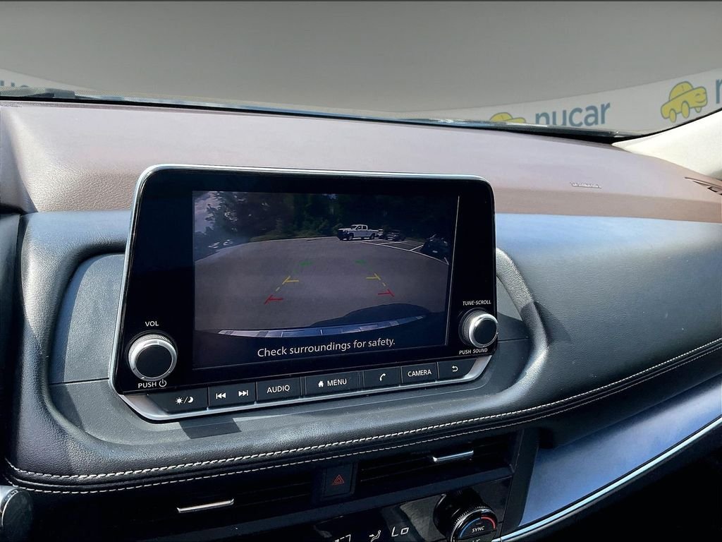 Used 2023 Black Nissan SV image 16