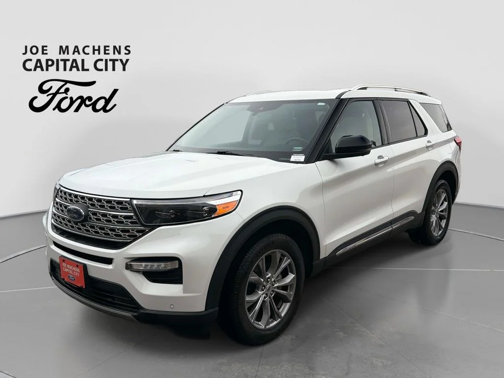 Used 2023 White Ford Limited image 9