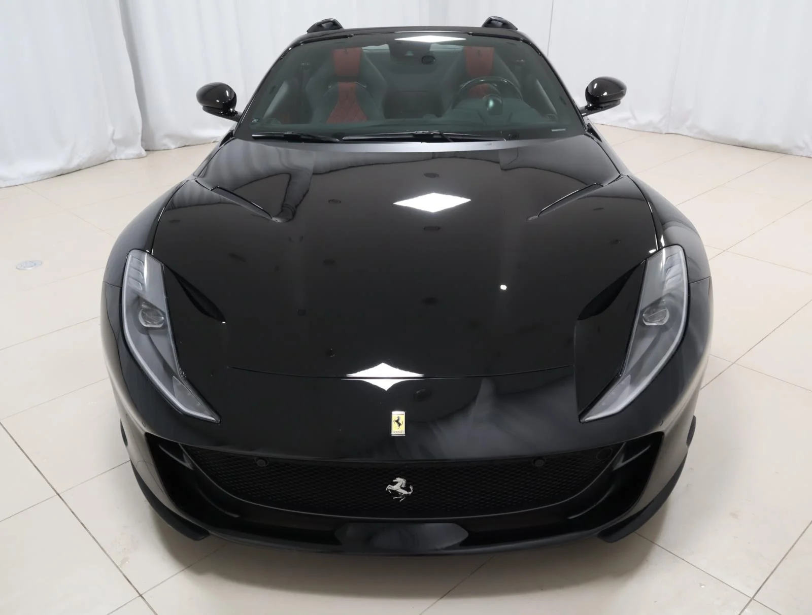Used 2021 Nero Ferrari Convertible image 4