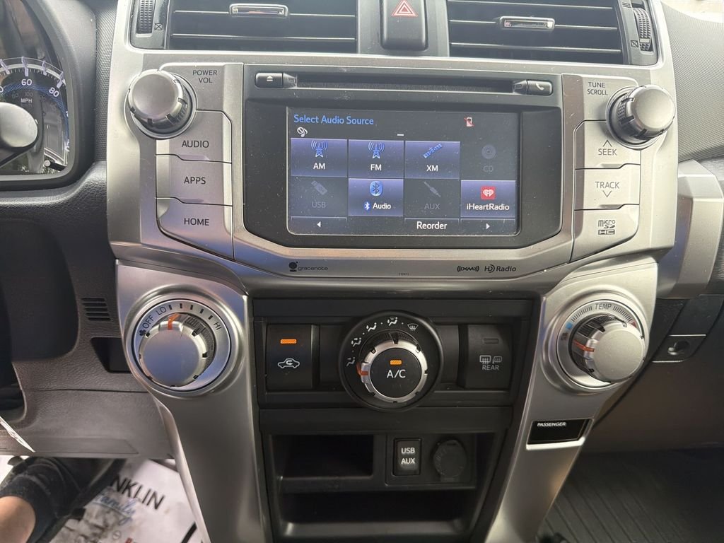Used 2019 White Toyota SR5 image 18