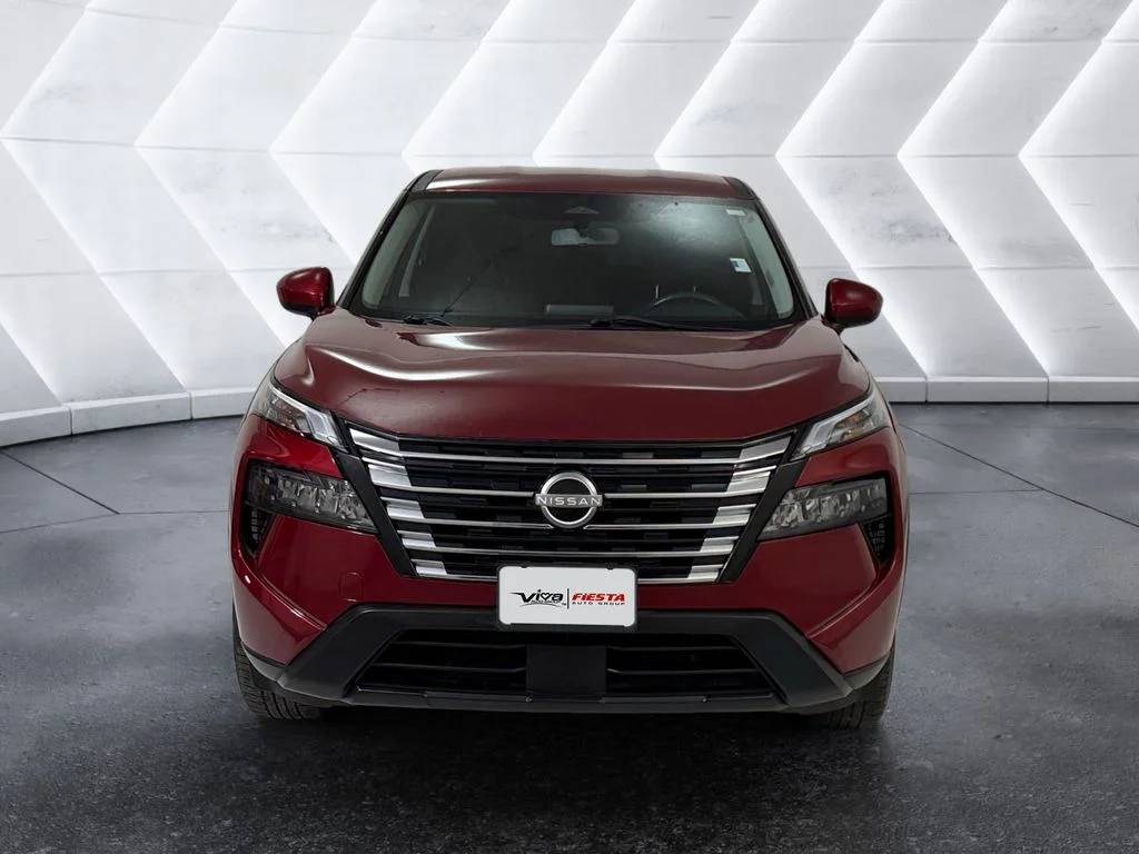 Used 2024 Red Nissan SV image 2
