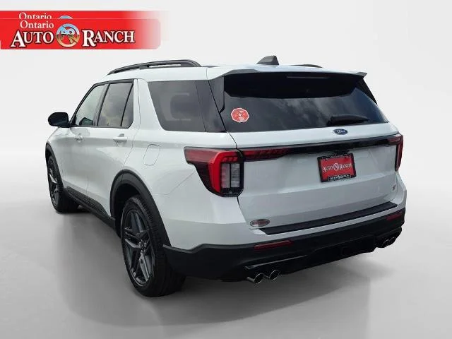 New 2026 Star White Metallic Tri-Coat Ford ST image 14
