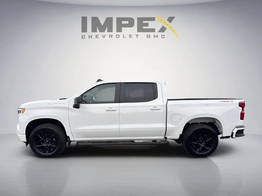 Used 2026 Summit White Chevrolet RST image 2
