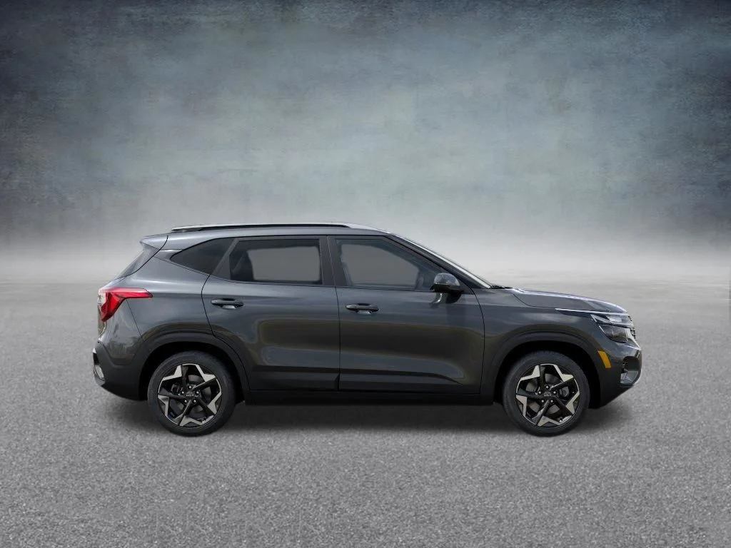 New 2026 Gravity Gray Kia S image 7