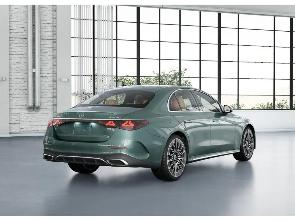 2026 Mercedes-Benz E-Class E450 - Photo 21