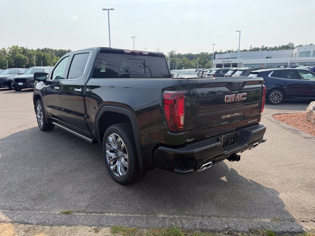 2026 GMC Sierra 1500 Denali - Photo 4