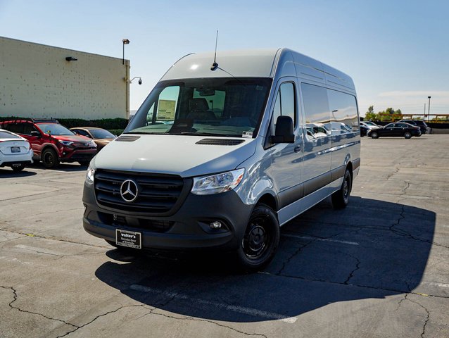 2026 Mercedes-Benz Sprinter Cargo Van 2500 High Roof I4 Diesel 170 Extended RWD