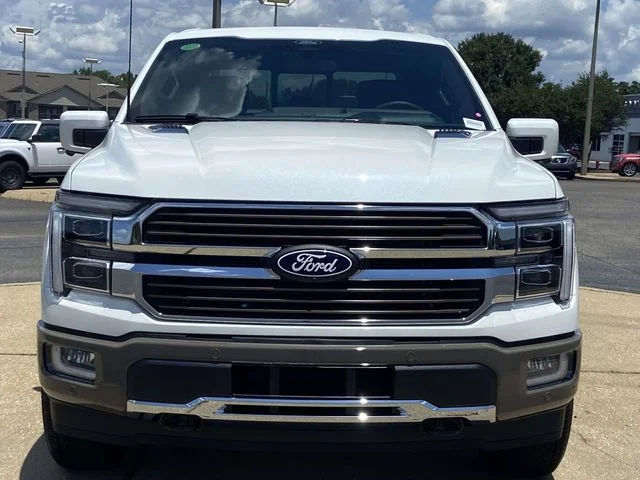 New 2026 Star White Metallic Tri-Coat Ford King Ranch image 6