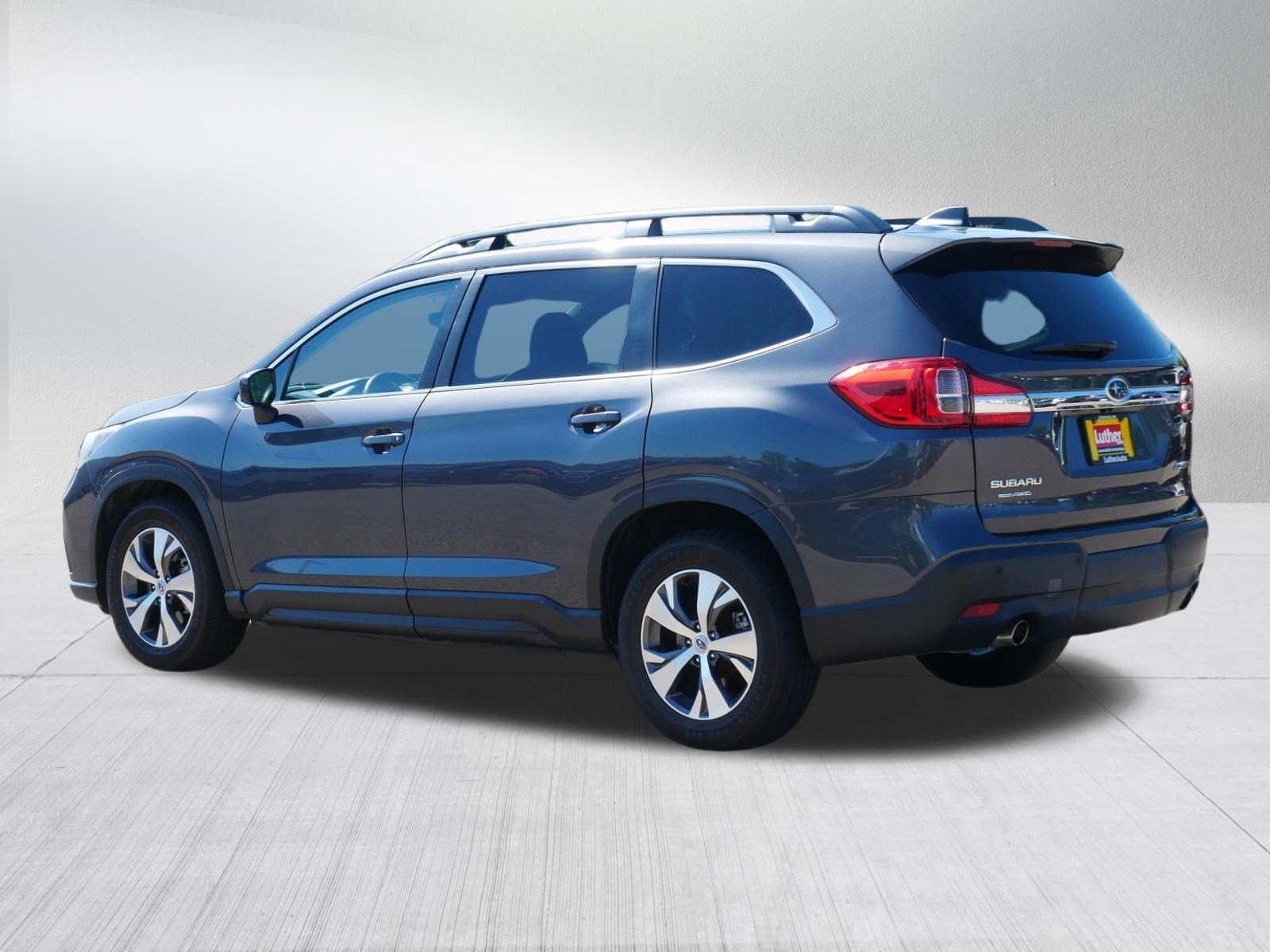 Used 2020 Magnetite Gray Metallic Subaru Premium image 5