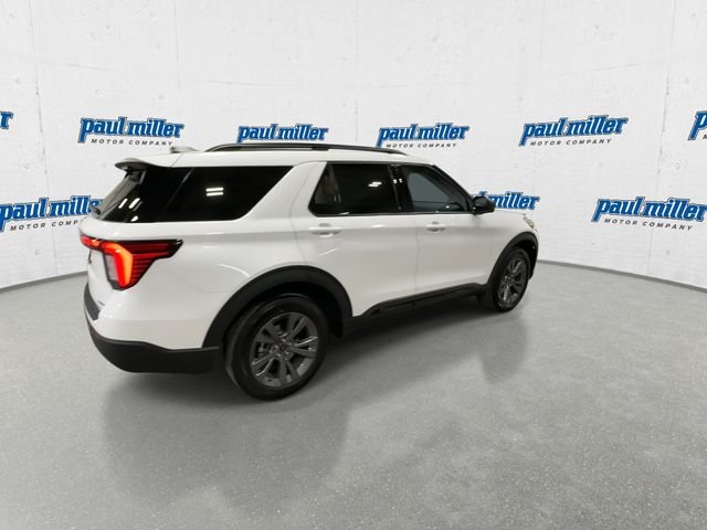 New 2026 Star White Metallic Tri-Coat Ford Active image 11