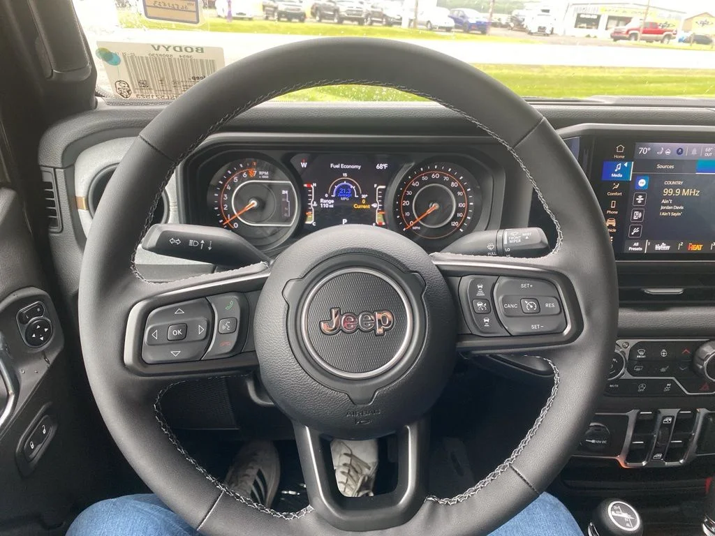 2025 Jeep Gladiator Sport S - Photo 16