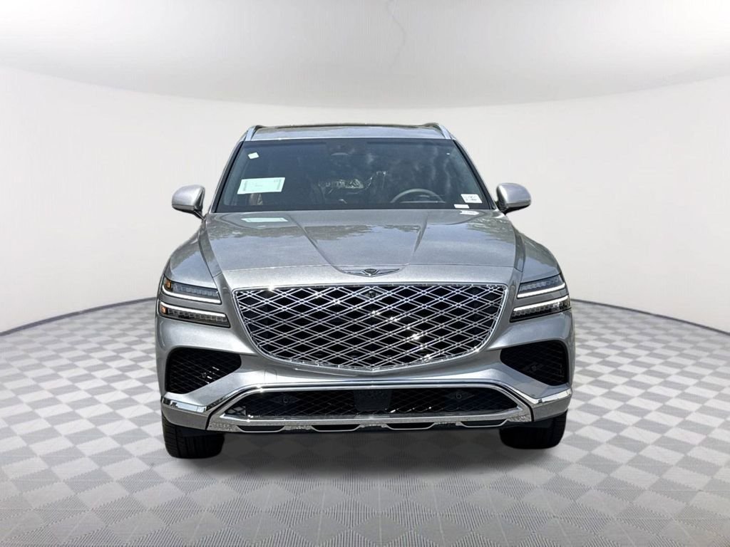New 2025 Silver Genesis 3.5T Prestige image 2