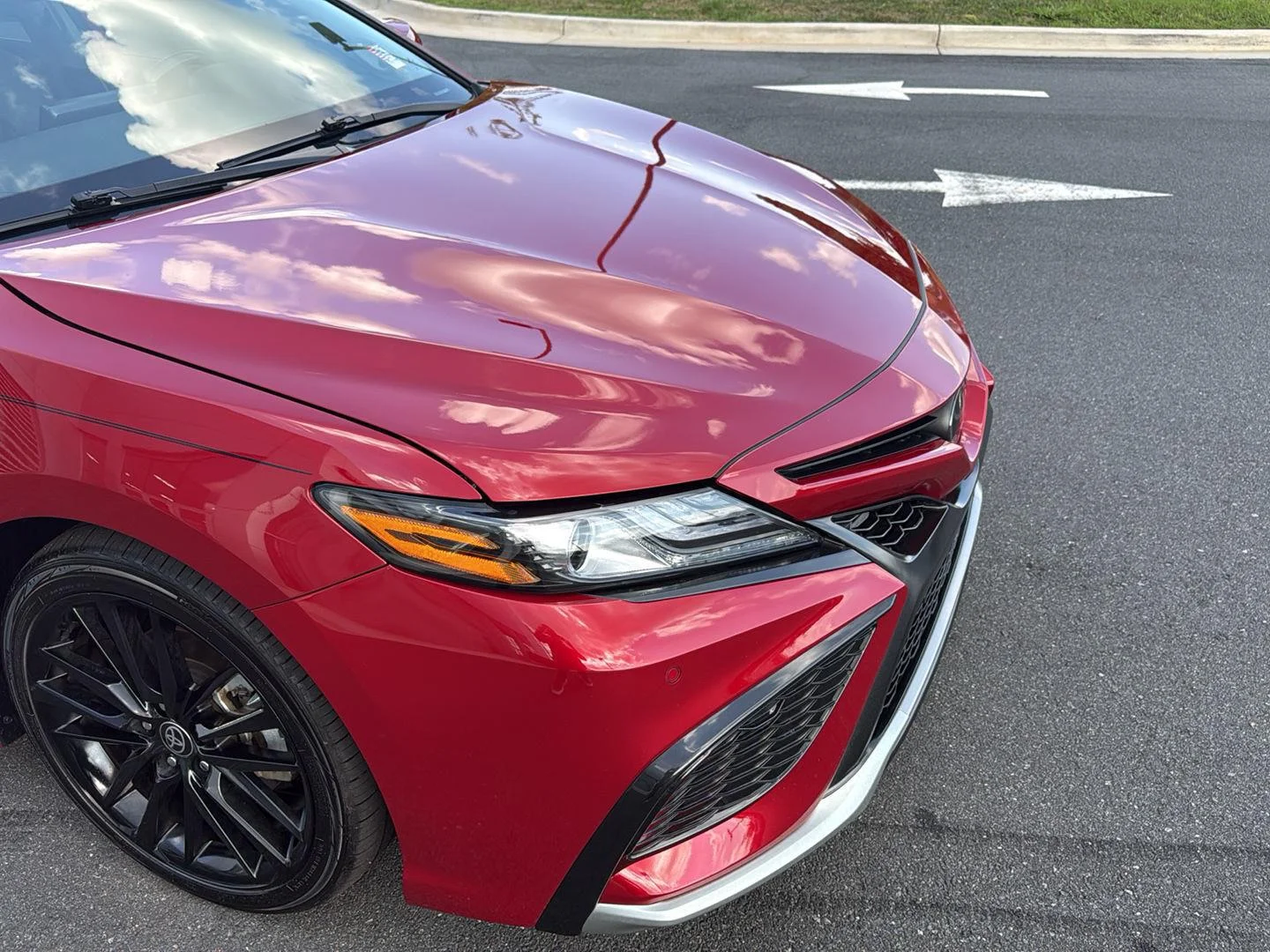 Used 2024 Supersonic Red Toyota XSE V6 image 12
