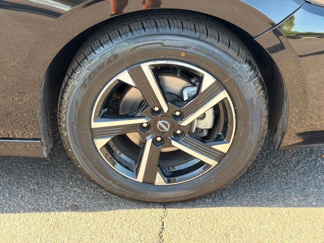 Used 2024 Super Black Nissan SV image 7