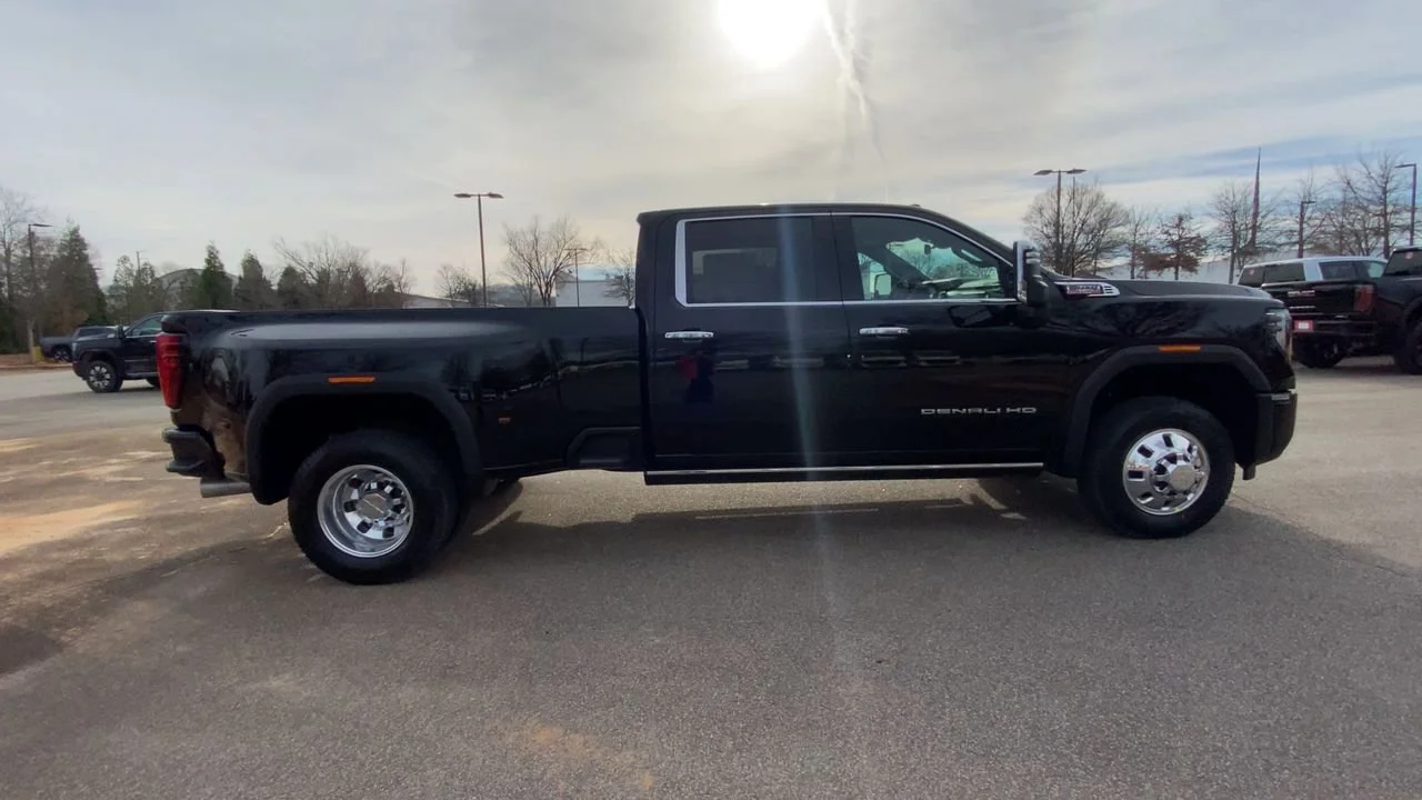 New 2026 Onyx Black GMC Denali DRW image 9