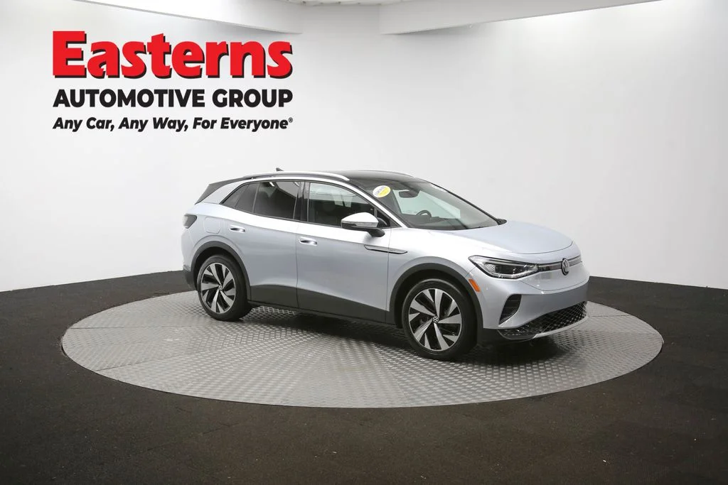Used 2021 Silver Volkswagen Pro S image 46