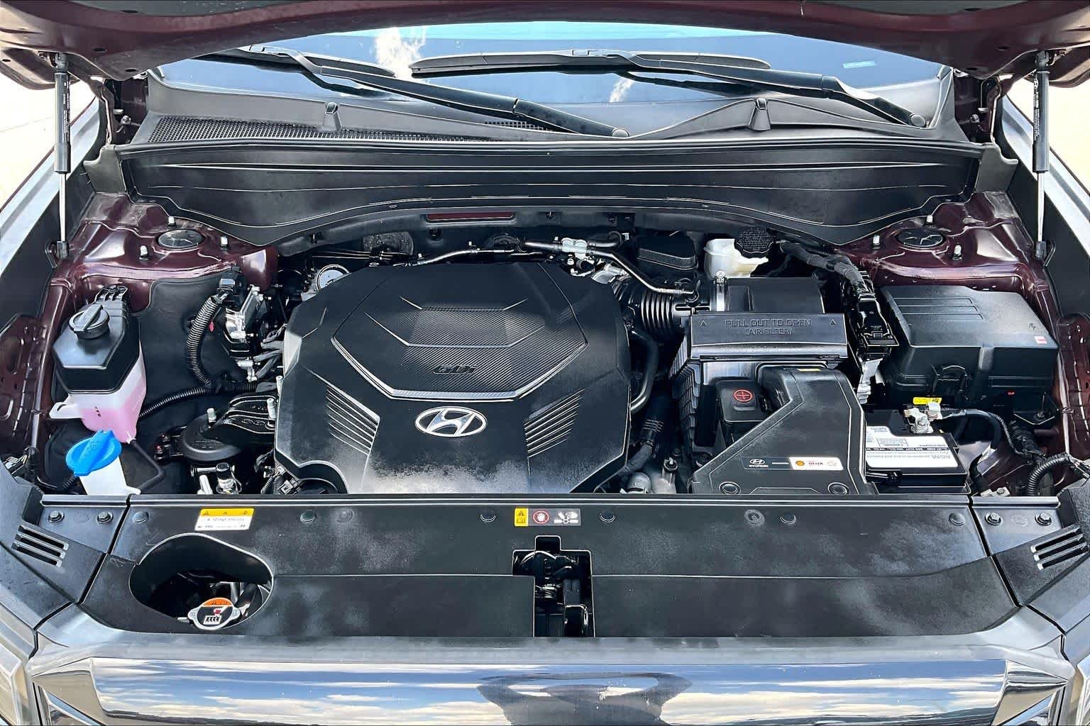 Used 2025 Sierra Burgundy Hyundai SEL image 32