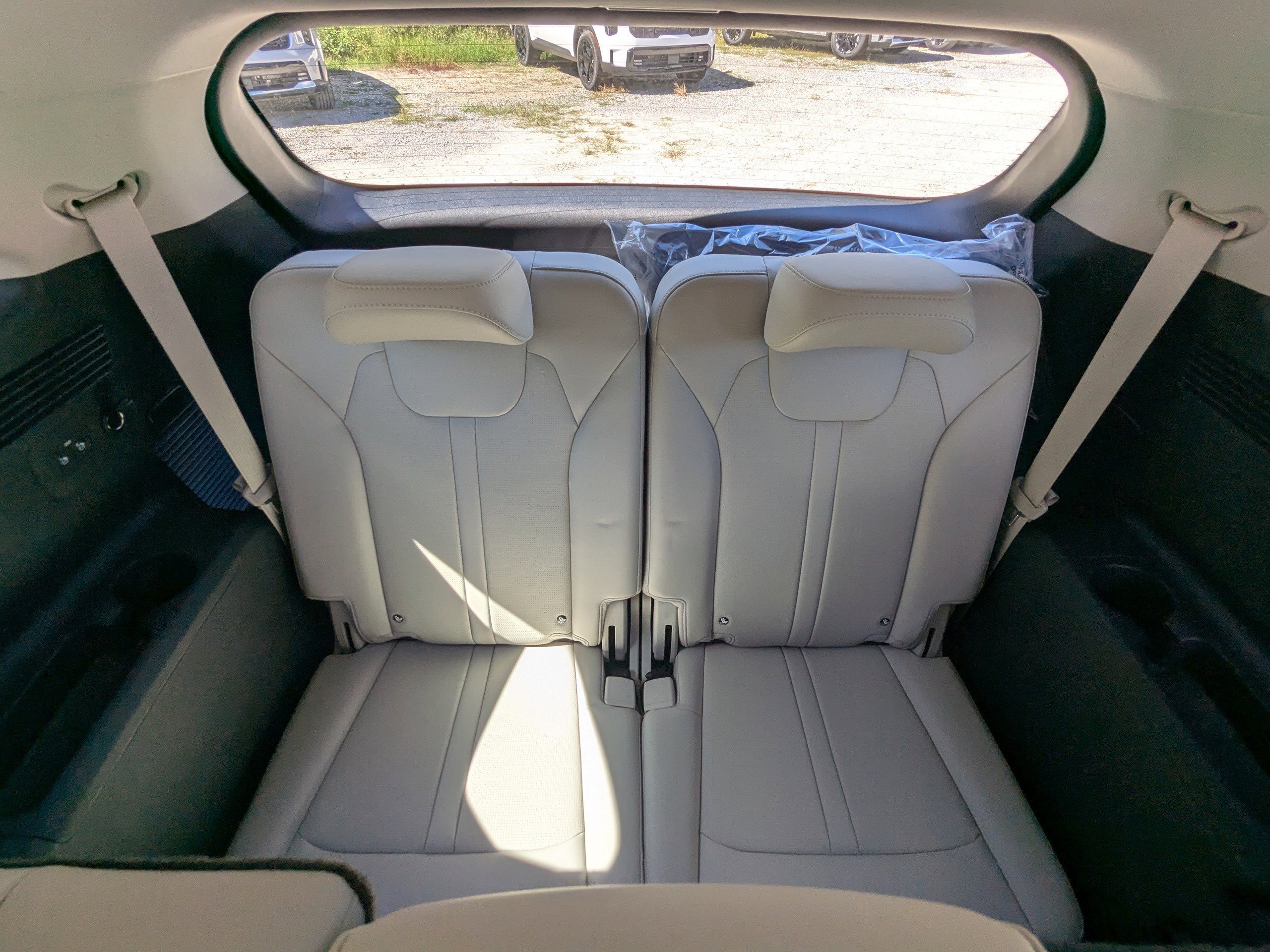 2026 Kia Sorento S - Photo 15
