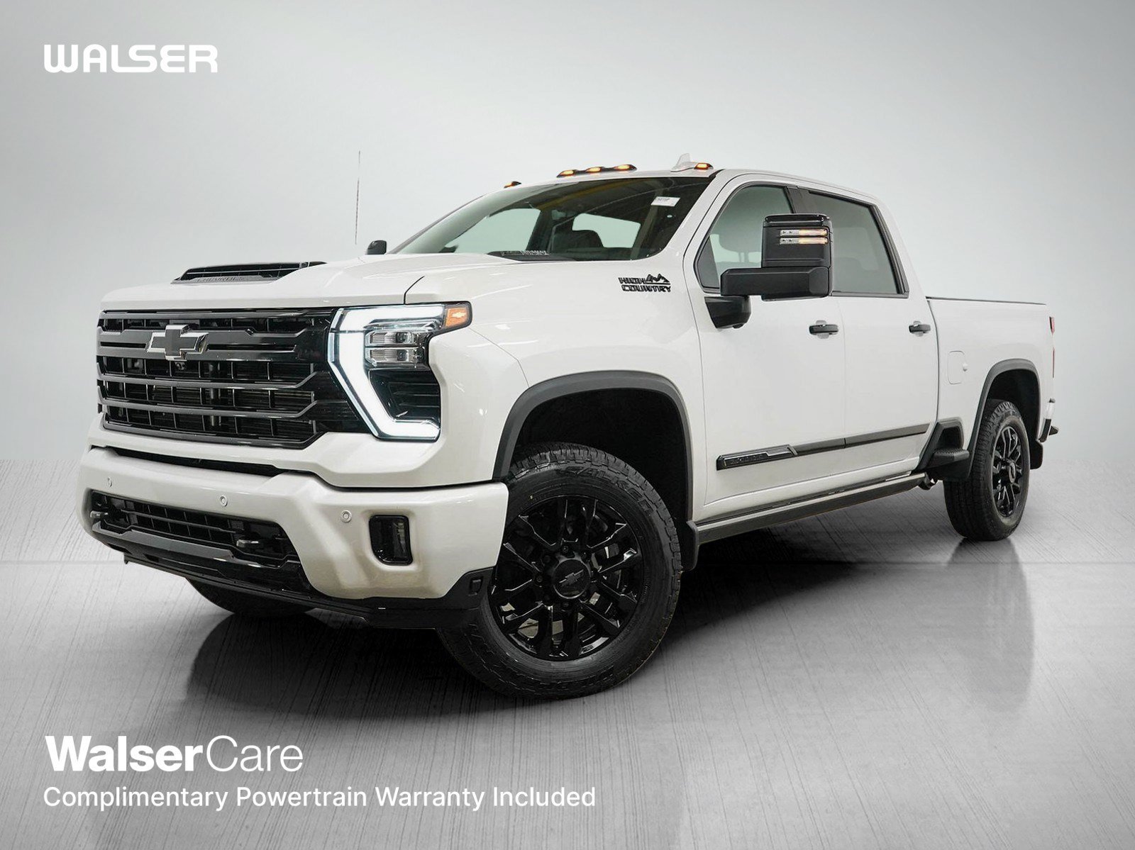 Used 2025 Iridescent Pearl Tricoat Chevrolet High Country image 1