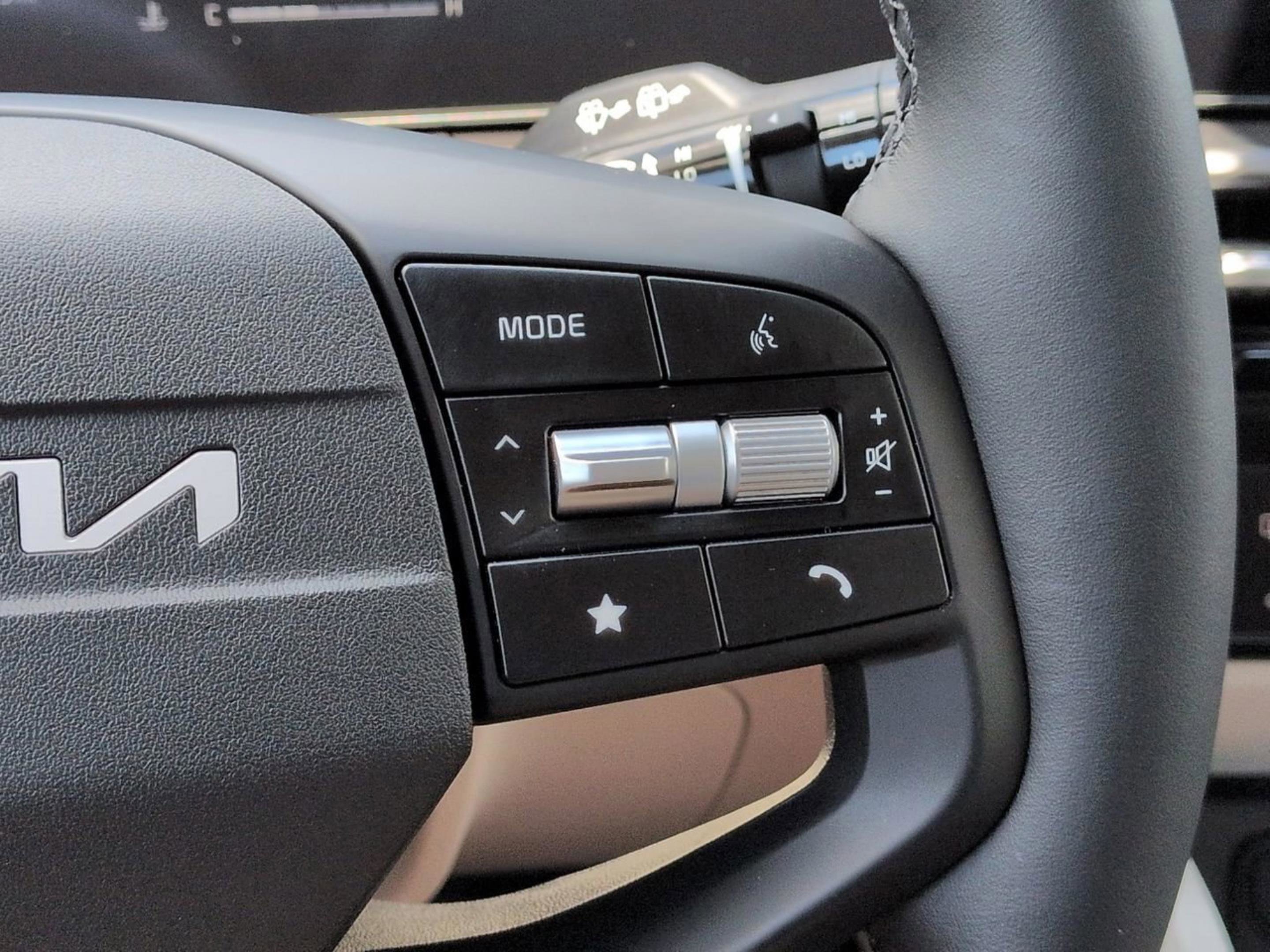 New 2026 Ebony Black Kia EX image 31